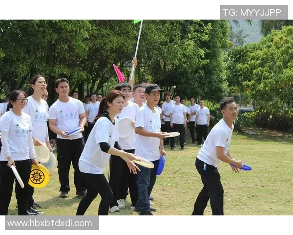 聚焦飞盘运动成都飞盘队如何通过团队协作提升竞技水平与默契配合